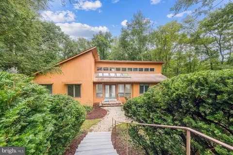 17401 Siever Ct, Germantown, MD 20874