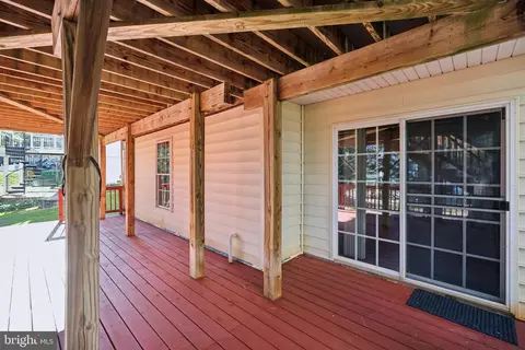 Exterior - 13129 Venetian Rd, Silver Spring, MD 20904 photo 6 of 10
