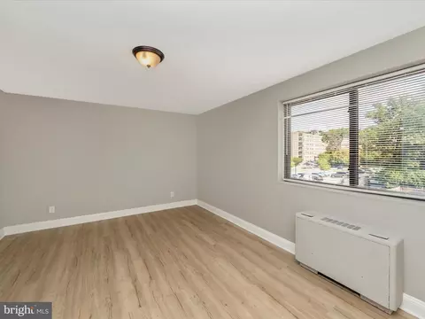 8601 Manchester Rd #417, Silver Spring, MD 20901 photo 33