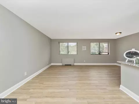 8601 Manchester Rd #417, Silver Spring, MD 20901 photo 5