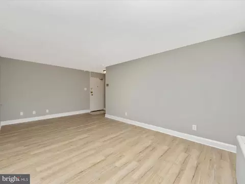 8601 Manchester Rd #417, Silver Spring, MD 20901 photo 8