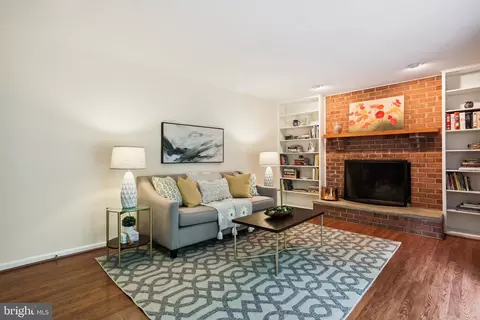 Living - 608 Symphony Woods Dr, Silver Spring, MD 20901 photo 6 of 7