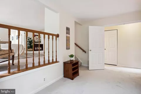 Entry Way - 608 Symphony Woods Dr, Silver Spring, MD 20901 photo 10 of 11