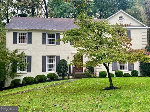 Exterior - 9437 Tobin Cir, Potomac, MD 20854 photo 8 of 8