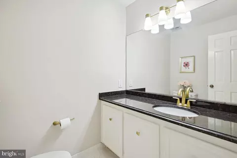 Bath - 9437 Tobin Cir, Potomac, MD 20854 photo 1 of 5