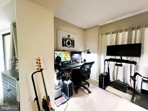 15115 Interlachen Dr #3-404, Silver Spring, MD 20906 photo 18