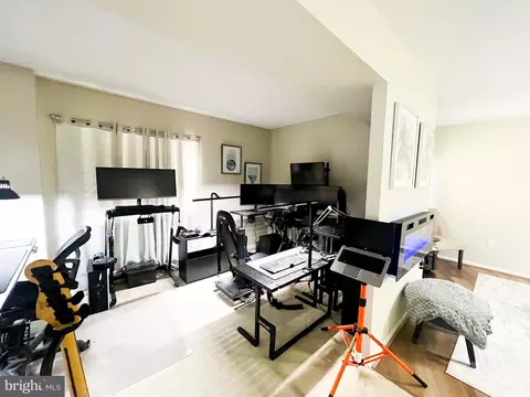 15115 Interlachen Dr #3-404, Silver Spring, MD 20906 photo 59
