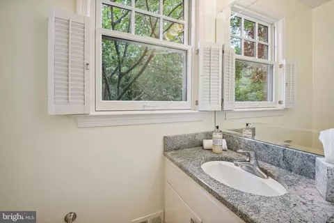 Bath - 4206 Maple Ter, Chevy Chase, MD 20815 photo 1 of 5