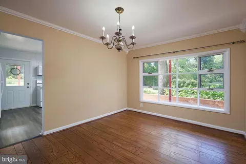 21100 Peach Tree Rd, Dickerson, MD 20842 photo 12