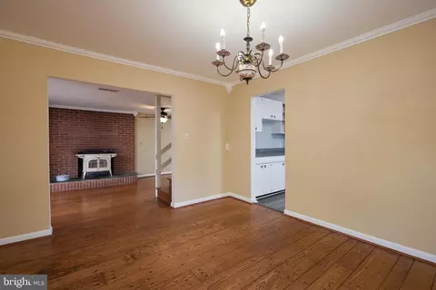 21100 Peach Tree Rd, Dickerson, MD 20842 photo 14