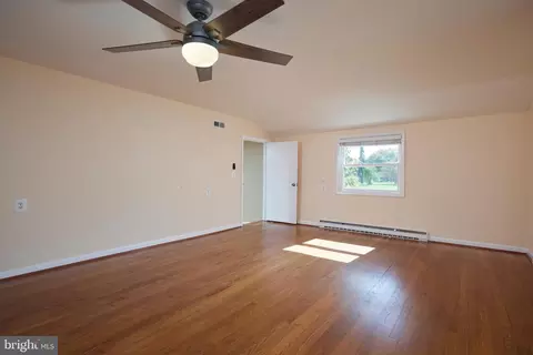 21100 Peach Tree Rd, Dickerson, MD 20842 photo 30