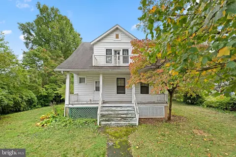 9403 Warren St, Silver Spring, MD 20910