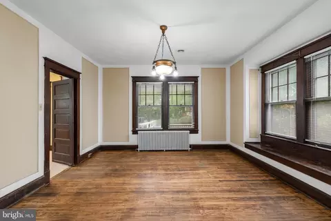 9403 Warren St, Silver Spring, MD 20910 photo 7