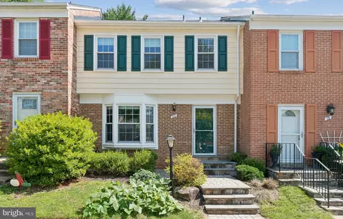 20 Marwood Ct, Rockville, MD 20850