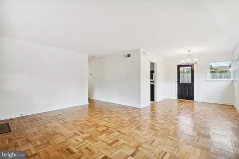 10148 Dallas Ave, Silver Spring, MD 20901 photo 8