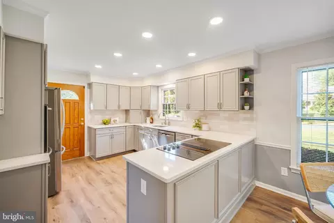 633 Whitingham Dr, Silver Spring, MD 20904 photo 16