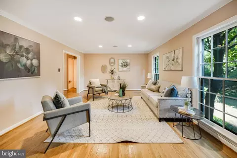 633 Whitingham Dr, Silver Spring, MD 20904 photo 10