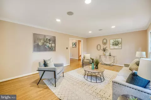 633 Whitingham Dr, Silver Spring, MD 20904 photo 11