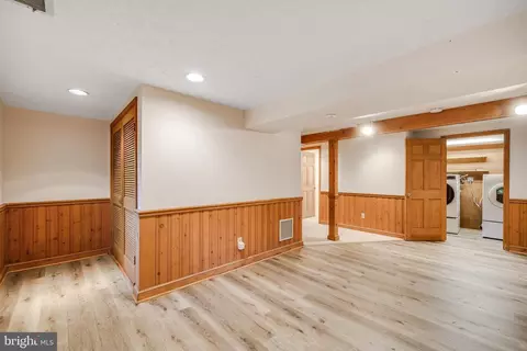 633 Whitingham Dr, Silver Spring, MD 20904 photo 52