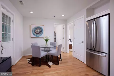 11832 Huggins Dr, Silver Spring, MD 20902 photo 13
