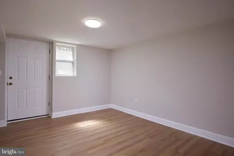 11832 Huggins Dr, Silver Spring, MD 20902 photo 26
