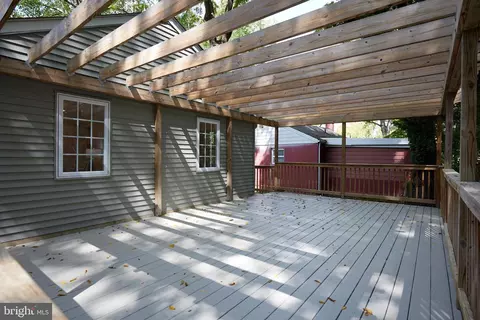 11832 Huggins Dr, Silver Spring, MD 20902 photo 33