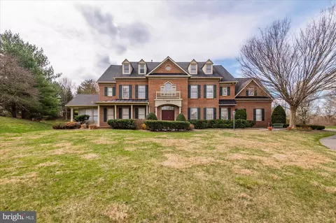 11408 Swains Creek Ct, Potomac, MD 20854