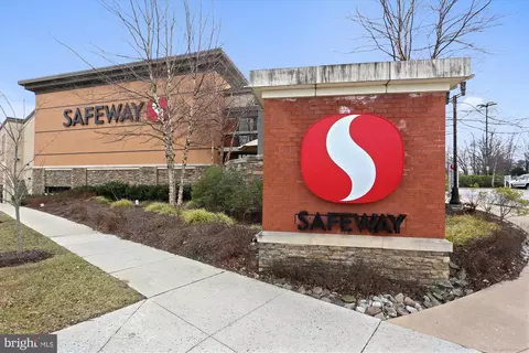 Exterior - 3124 Benton Square Dr, Olney, MD 20832 photo 7 of 8