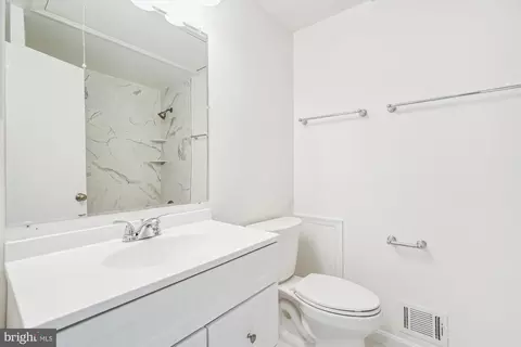 Bath - 3124 Benton Square Dr, Olney, MD 20832 photo 1 of 1