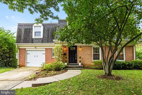 5312 Alta Vista Rd, Bethesda, MD 20814
