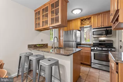 10213 Ridgemoor Dr, Silver Spring, MD 20901 photo 13