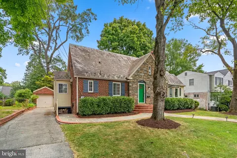 10213 Ridgemoor Dr, Silver Spring, MD 20901 photo 3
