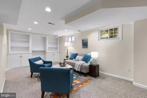 10213 Ridgemoor Dr, Silver Spring, MD 20901 photo 31