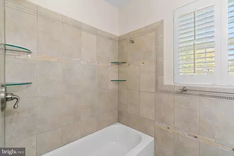 10213 Ridgemoor Dr, Silver Spring, MD 20901 photo 22