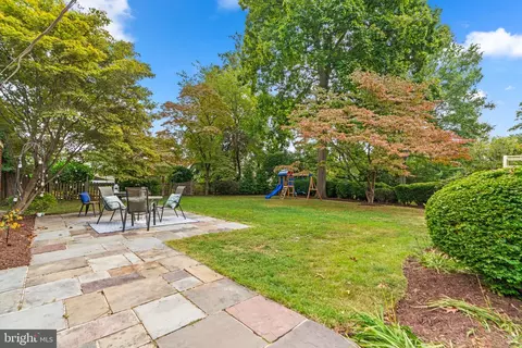 10213 Ridgemoor Dr, Silver Spring, MD 20901 photo 38