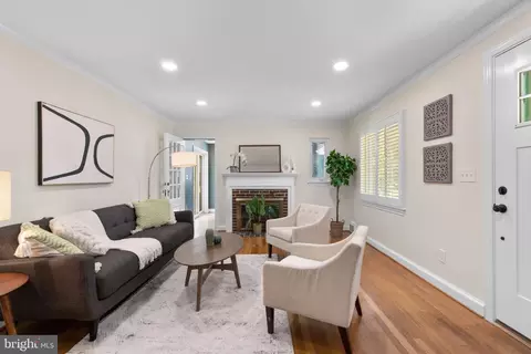 10213 Ridgemoor Dr, Silver Spring, MD 20901 photo 6