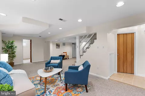 10213 Ridgemoor Dr, Silver Spring, MD 20901 photo 32