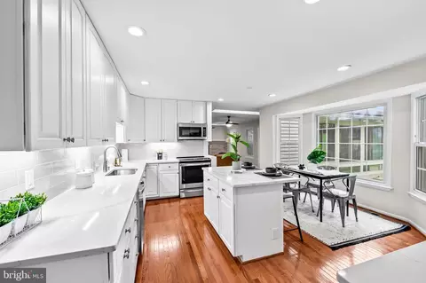 Kitchen - 13709 Turnmore Rd, Silver Spring, MD 20906 photo 7 of 8