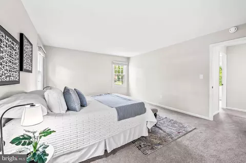 Bedroom - 13709 Turnmore Rd, Silver Spring, MD 20906 photo 6 of 8