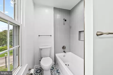 Bath - 13709 Turnmore Rd, Silver Spring, MD 20906 photo 8 of 8