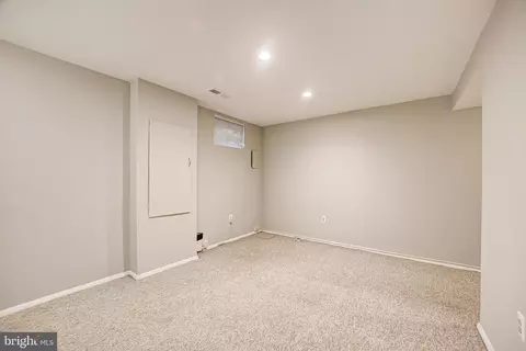 Other - 2101 Derby Ridge Ln #2-10, Silver Spring, MD 20910 photo 8 of 11