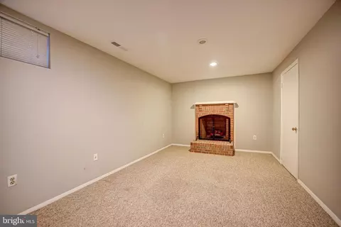 Other - 2101 Derby Ridge Ln #2-10, Silver Spring, MD 20910 photo 10 of 11