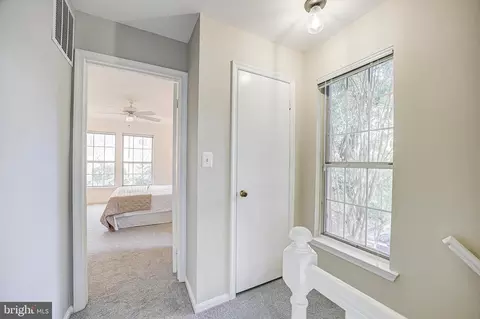 Entry Way - 2101 Derby Ridge Ln #2-10, Silver Spring, MD 20910 photo 2 of 3
