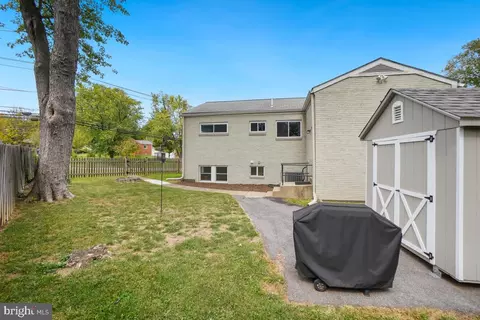 Exterior - 401 Royalton Rd, Silver Spring, MD 20901 photo 2 of 3