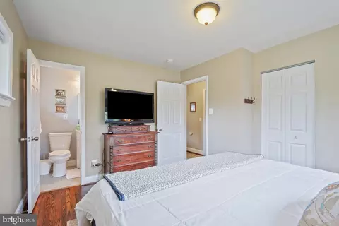 Bedroom - 401 Royalton Rd, Silver Spring, MD 20901 photo 4 of 7