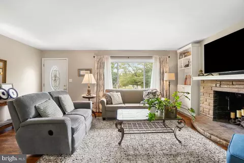 Other - 401 Royalton Rd, Silver Spring, MD 20901 photo 2 of 10