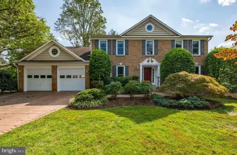 10904 Sugarbush Ter, Rockville, MD 20852