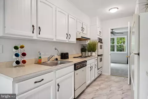 11895 Old Columbia Pike #68, Silver Spring, MD 20904 photo 11