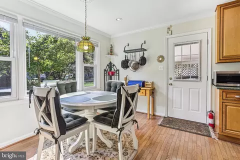 9 Winding Waye Ct, Silver Spring, MD 20902 photo 17