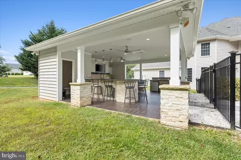 Exterior - 16429 Batson Rd, Spencerville, MD 20868 photo 7 of 9
